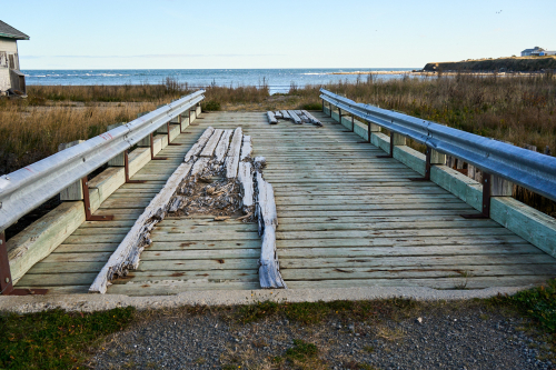 Saison,Automne,MRC Côte-de-Gaspé,Région,Cloridorme,Industriel,Entrepôt,Poissonnerie de Cloridorme,Jour,Temps